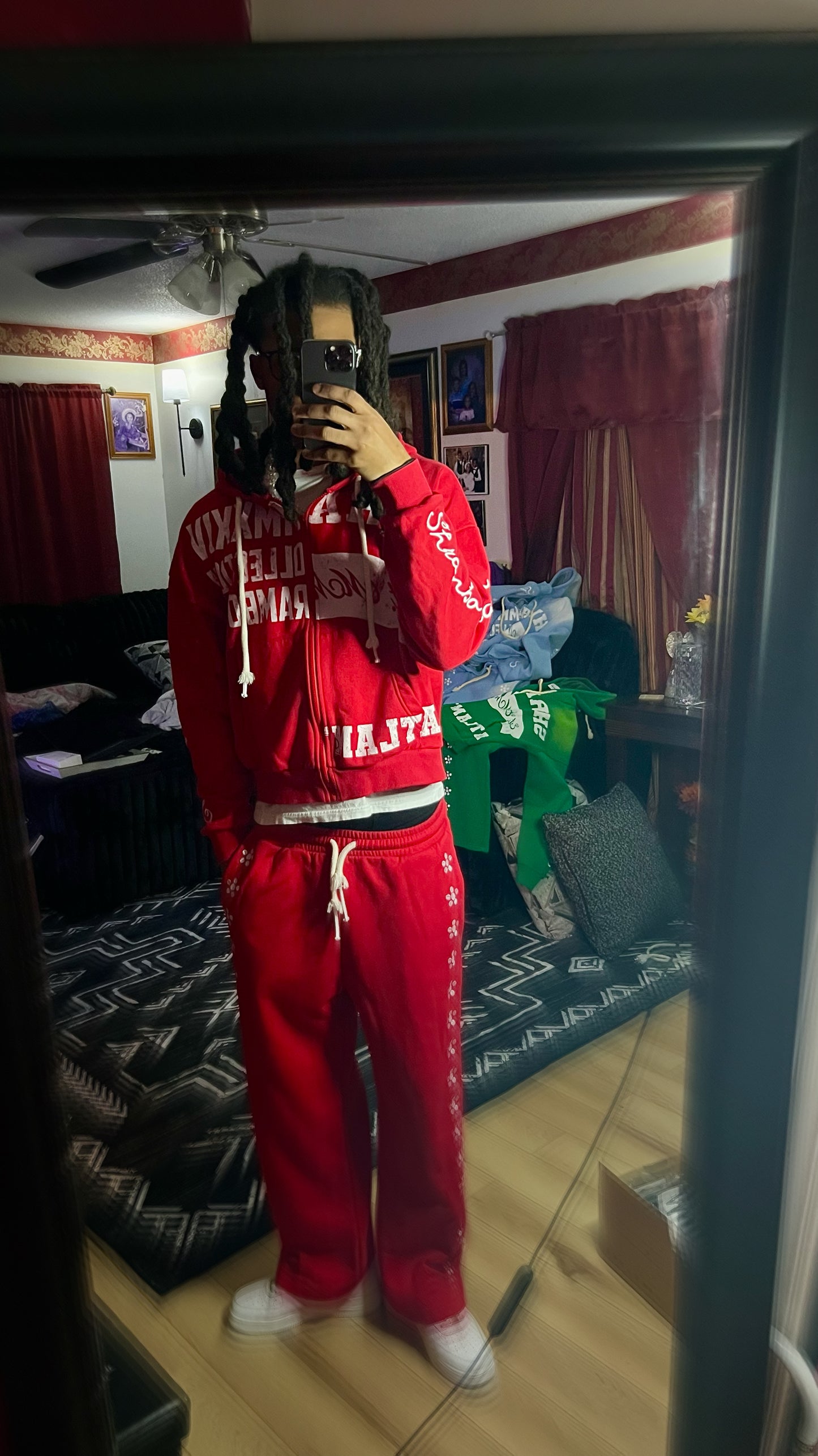 RED UNIVERSITY SWEATS